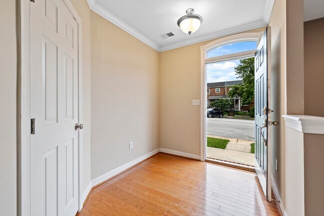 Foto del edificio - 902 Oldham St