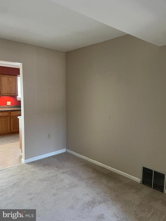 Foto del edificio - 5400 Oxford Dr