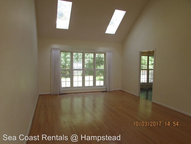 Building Photo - 3 br, 2.5 bath House - 323 Long Leaf Drive