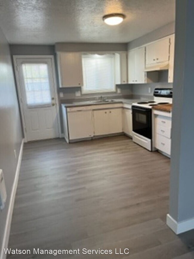Building Photo - 2 br, 1 bath House - 1536 Park Avenue NE