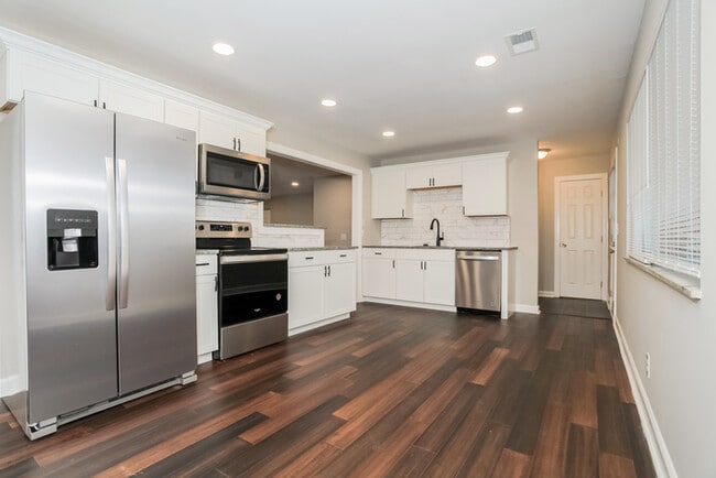 Building Photo - 9578 Kosta Dr