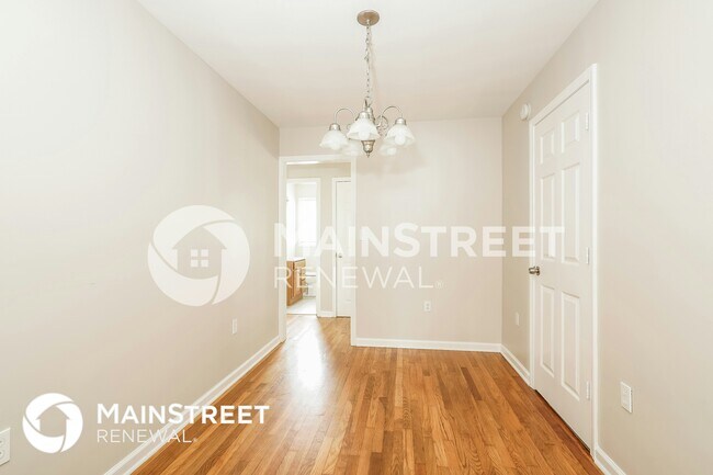 Foto del edificio - 124 Rose Ln