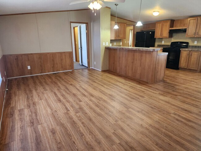 Foto del edificio - 306 E Spruce St