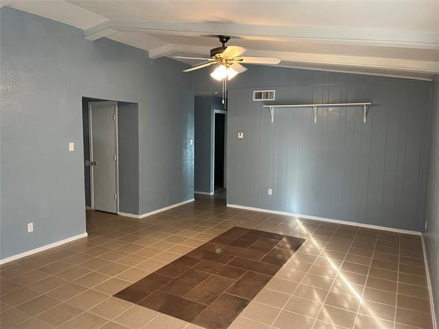 Foto del edificio - 902 Wandering Way Dr