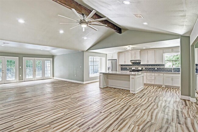 Building Photo - 5130 Whittier Oaks Dr
