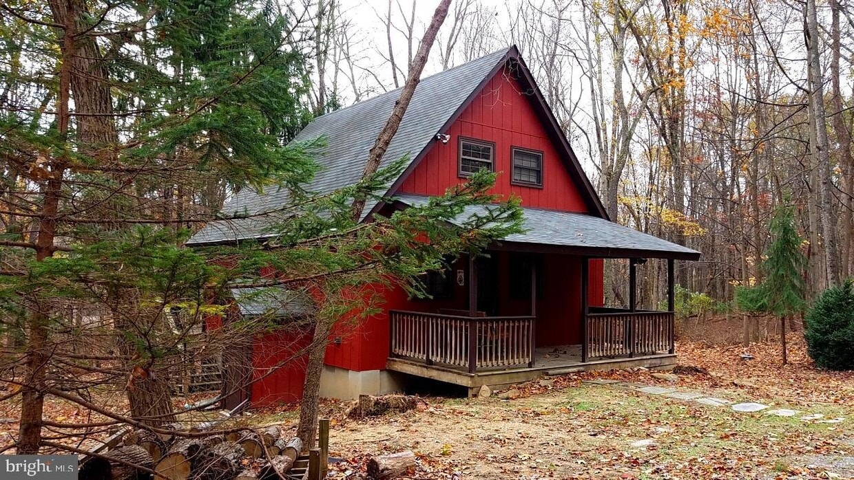 Primary Photo - 1 Mountainside Rd