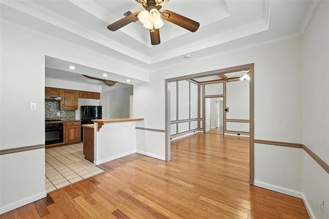 Building Photo - 1928 Meandering Way