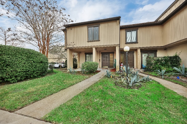 Building Photo - 7646 Las Palmas Way