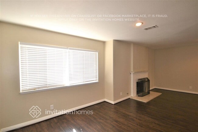 Building Photo - 810 Trinidad Way