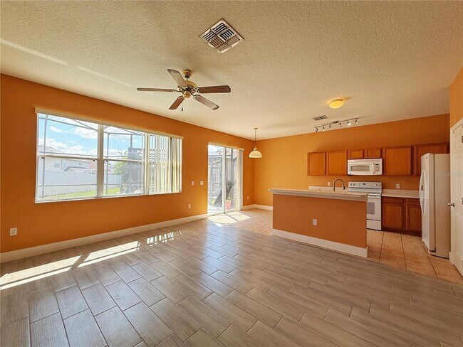 Foto del edificio - 194 Sand Ridge Dr