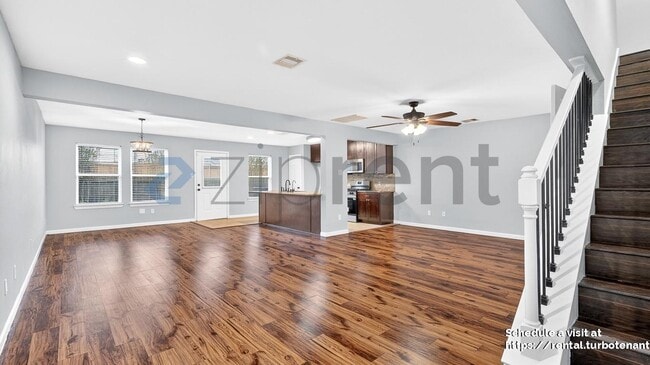 Foto del edificio - 15818 Whiteglade Ln