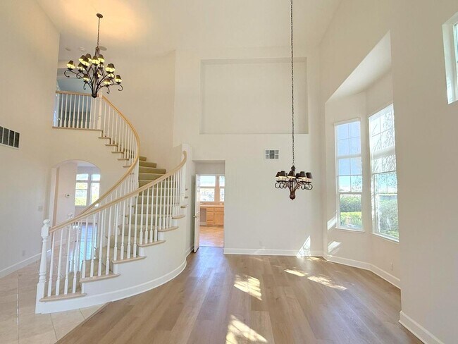 Building Photo - Former Model Home in Desirable Bridges Com...
