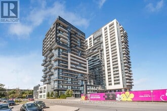 Building Photo - 2093-2093 Fairview St