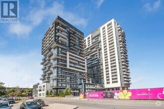 Building Photo - 2093-2093 Fairview St