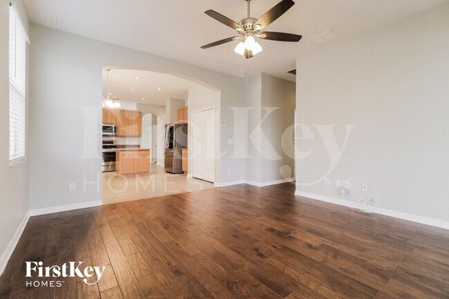 Foto del edificio - 9797 Bennington Chase Dr