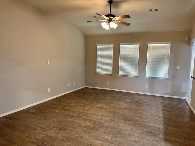 Foto del edificio - 5402 Ringneck Glen Dr