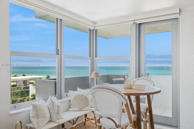 Foto del edificio - 2899 Collins Ave