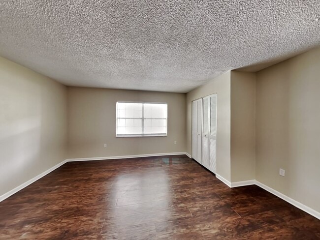 Building Photo - 4830 S Gachet Blvd