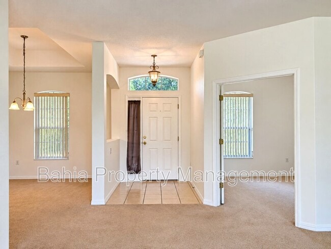 Building Photo - 3525 Sunset Isles Blvd