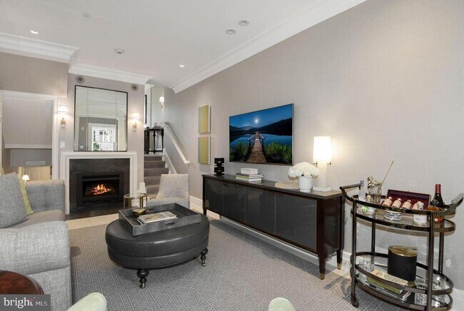 Foto del edificio - 1026 31st St NW