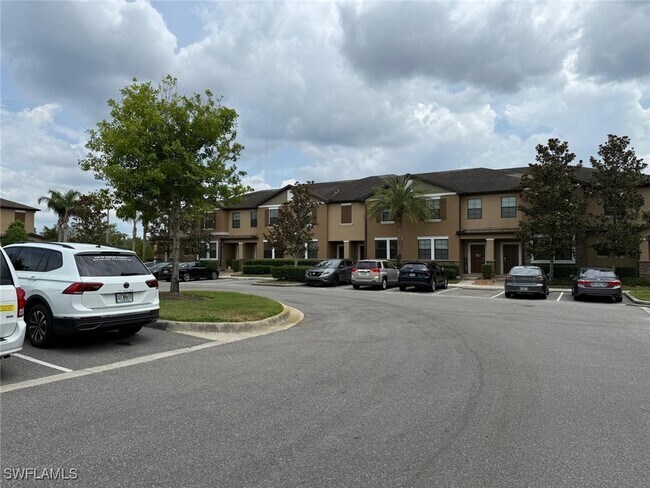 Foto del edificio - 4252 Fennwood Ct