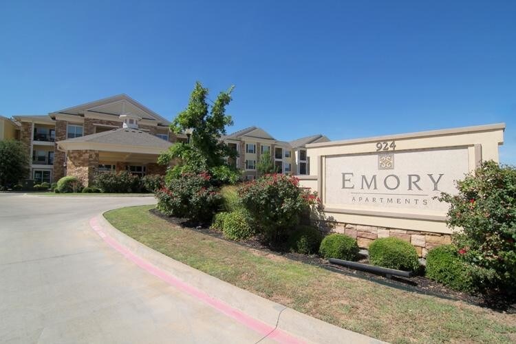 Foto principal - 1 bedroom in Lubbock Texas 79403