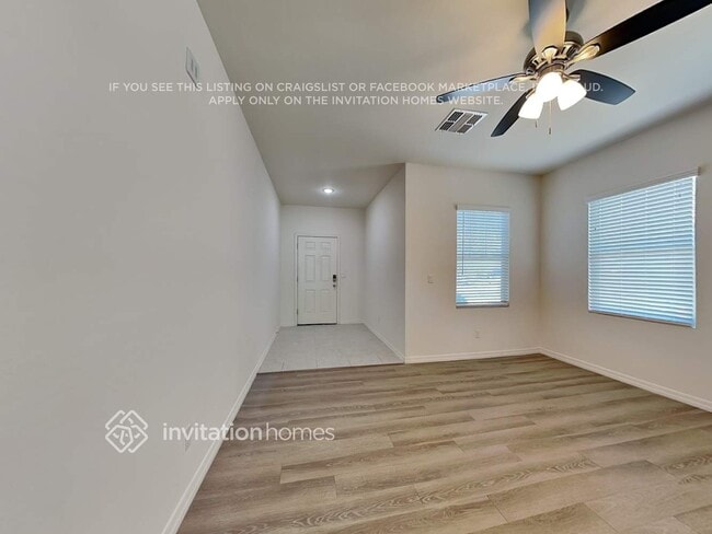 Building Photo - 19143 W Elm St