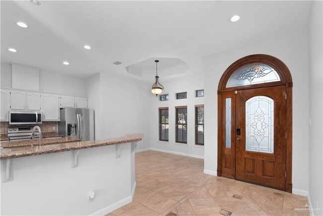 Foto del edificio - 34 Midlands Cir