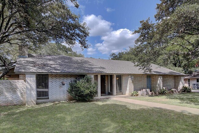 Foto del edificio - Large Single Story Home in Coveted Balcone...