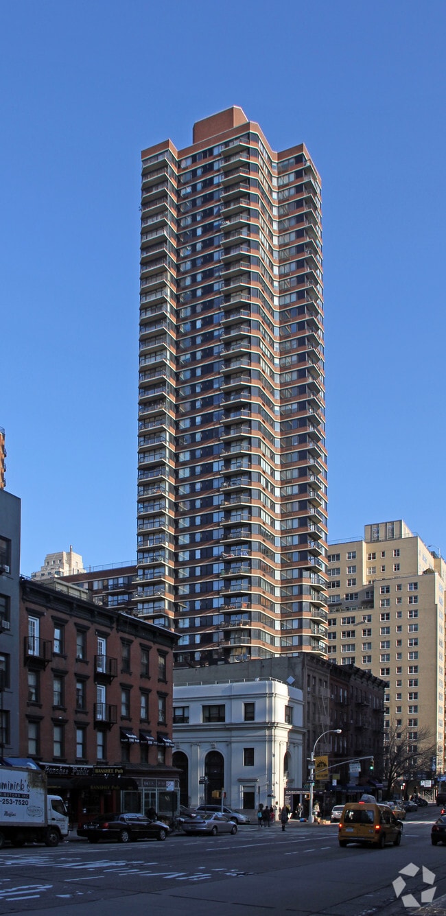 Saratoga Apartments New York, NY