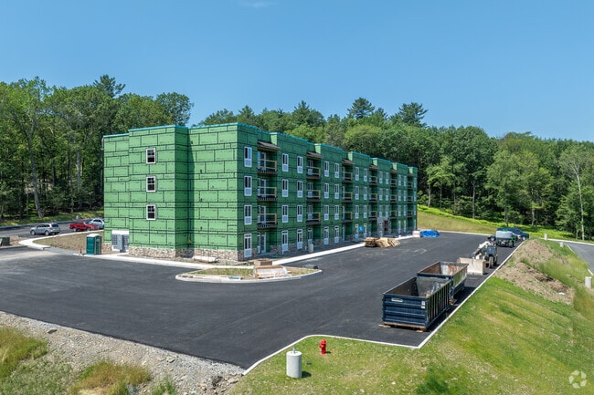 Building Photo - The Pinnacle at Swiftwater