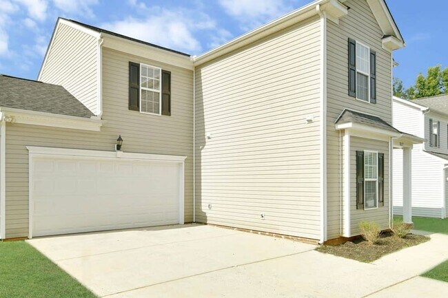 Foto del edificio - 3829 Thomas Ridge Dr