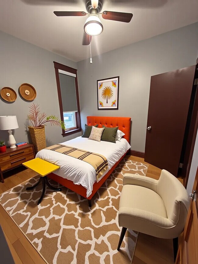 Foto del edificio - 3530 N Elston Ave