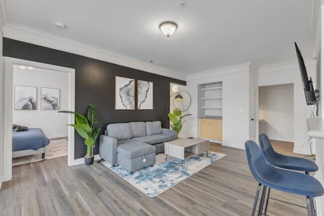 Foto del edificio - 8226 Hydon Dawn Ln