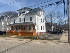 Building Photo - 27 4th St