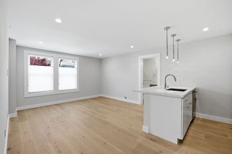 Building Photo - 1488 9th Ave