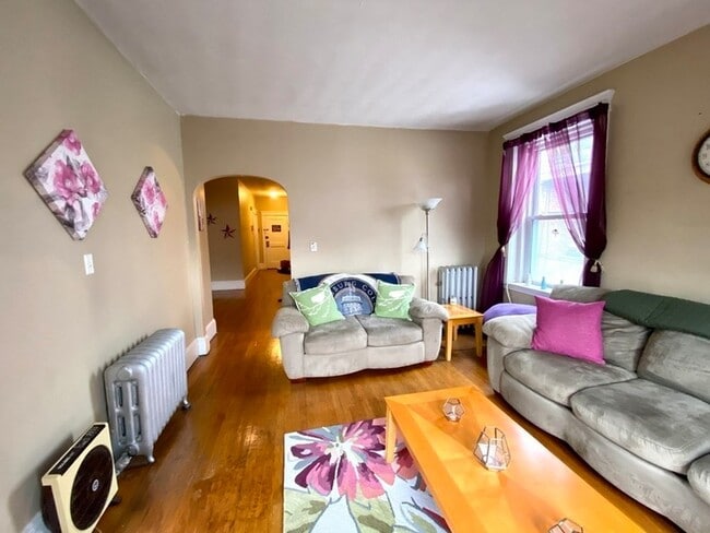 Photo - 15 Parkman St Apartment