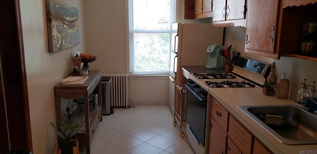 Foto del edificio - 712 Garden St