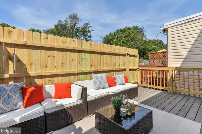 Foto del edificio - 1948 3rd St NE