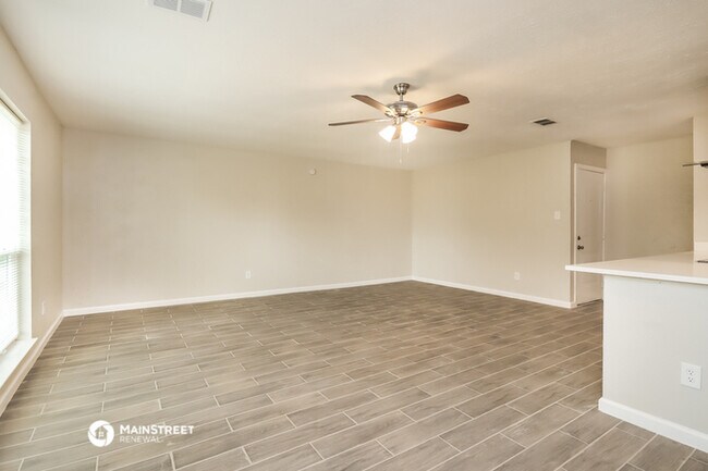 Foto del edificio - 4839 Court Rd