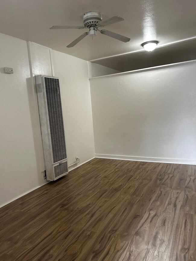 Building Photo - 2726 5th St