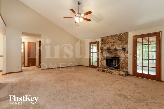 Foto del edificio - 515 Nassau Ct