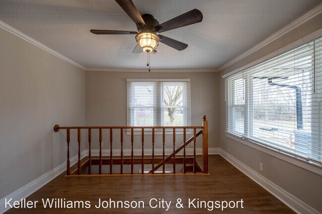 Building Photo - 3 br, 3 bath House - 1319 Seminole Drive