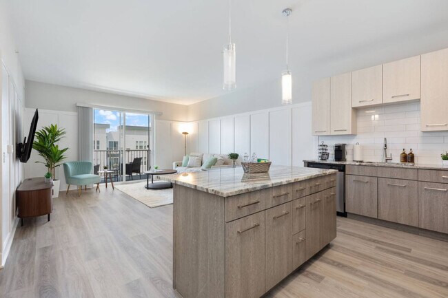 Foto del edificio - 28294 Ferry Rd