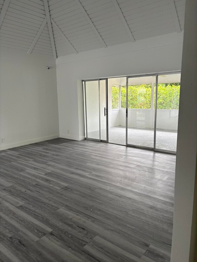 Foto del edificio - 5904 Cedar Cir