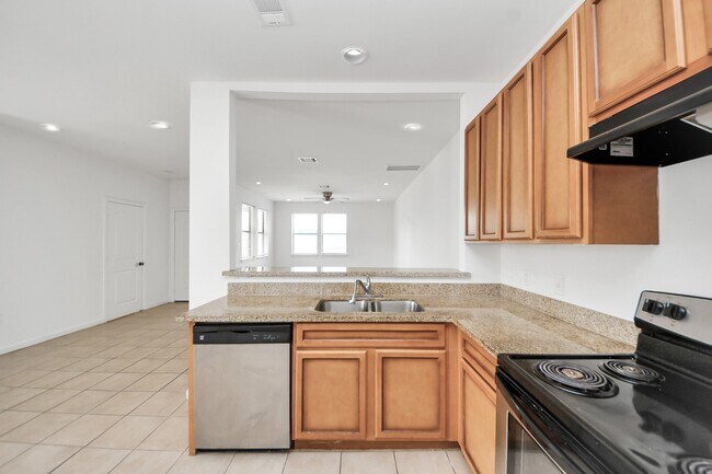 Foto del edificio - 4311 Oak Ridge Dr