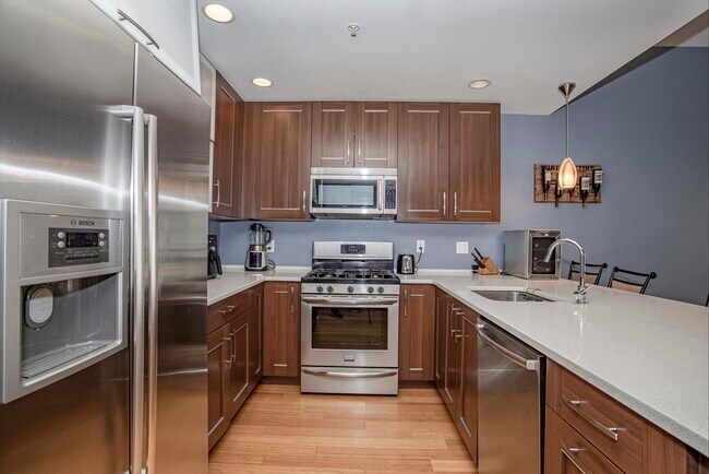 Foto del edificio - 150 Dorchester Ave