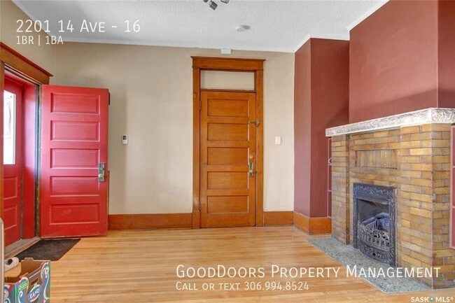 Building Photo - PARKING INCLUDED 2 Bedroom Apartment in Regina – Available Now