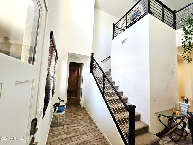Foto del edificio - 22112 N 59th Pl