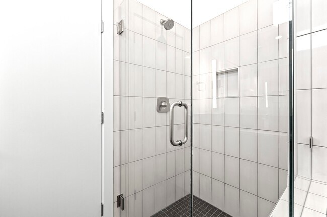 Foto del edificio - 765 N 400 W